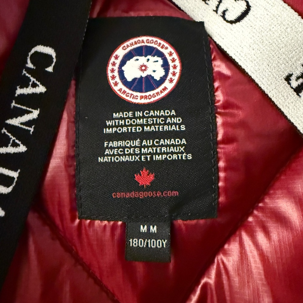 Canada Goose Red Puffer Jacket New with Tags - Picture 3 of 7